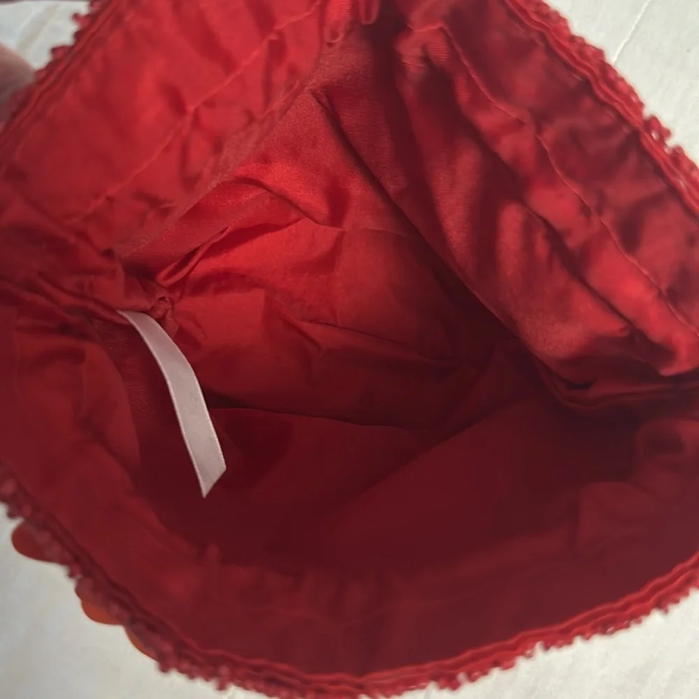 Red Beaded Floral Women's Bag - Picture 2 of 4